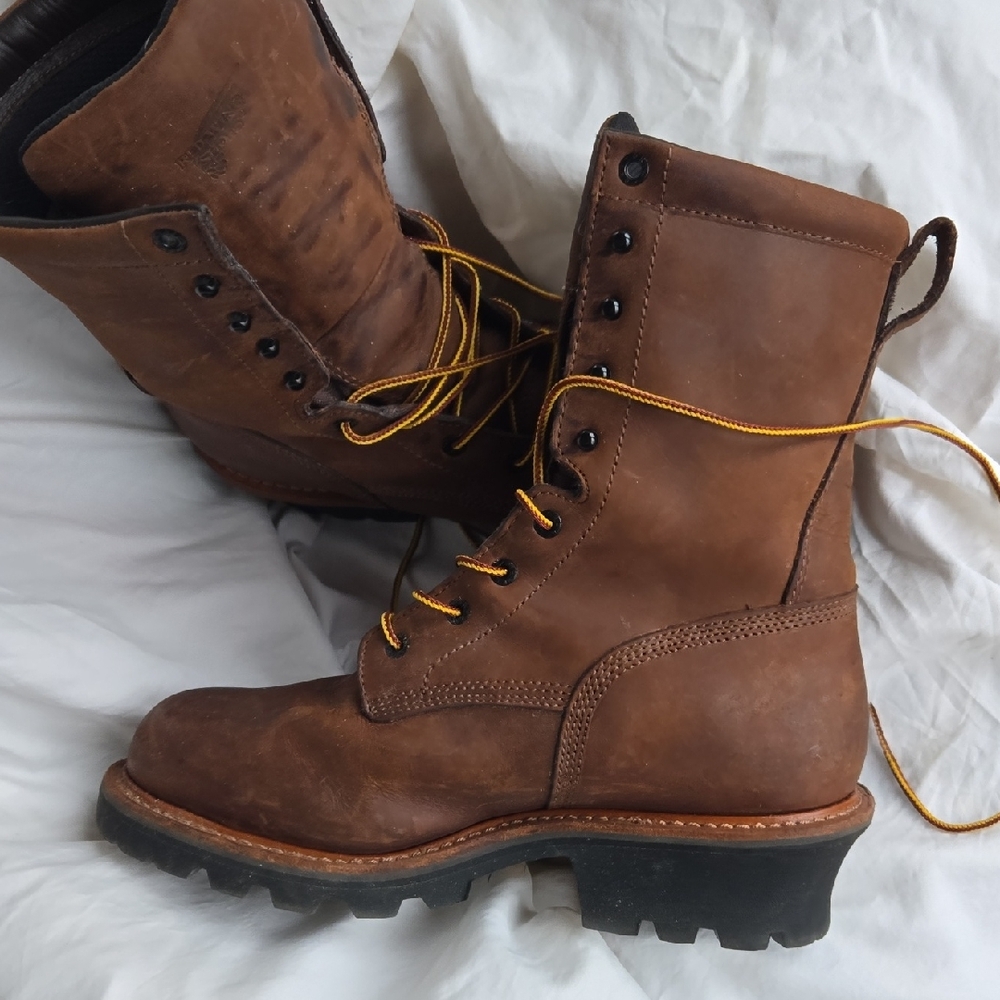 Red Wing Shoes Rustic Brown Boots with Mustard Laces - Picture 5 of 6